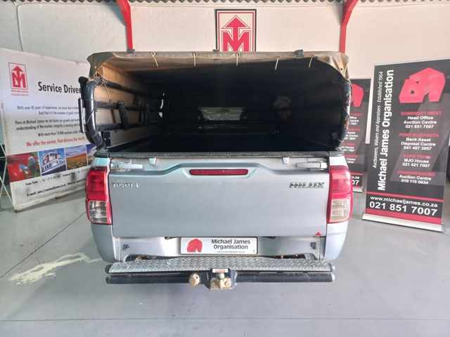 2017 Toyota Hilux 2.4 GD P/U S/C thumbnail 4