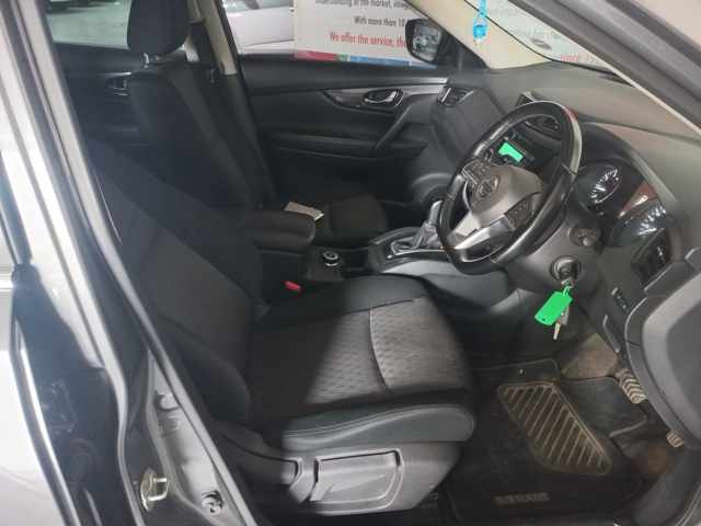 2019 Nissan Xtrail 2.5 4X4 CVT thumbnail 7
