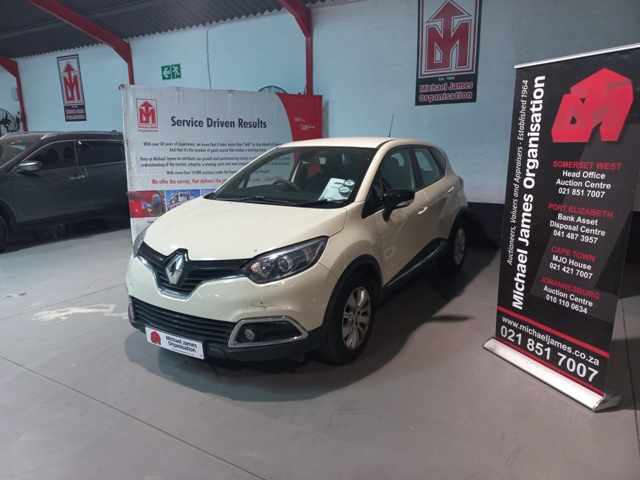 2015 Renault Captur 900T thumbnail 2