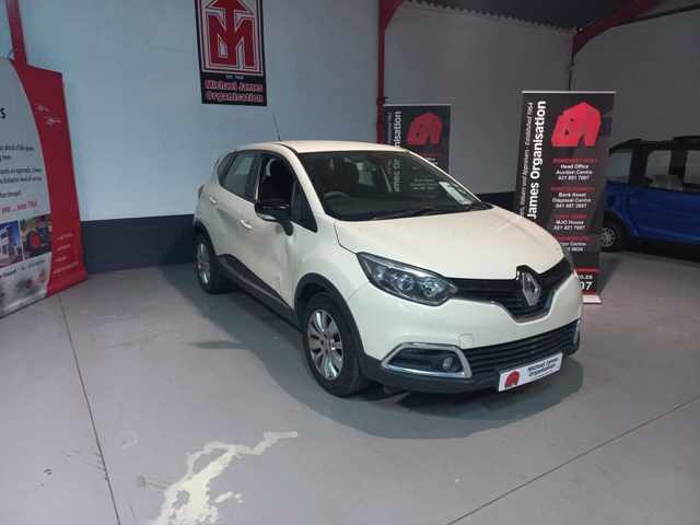 2015 Renault Captur 900T thumbnail 3
