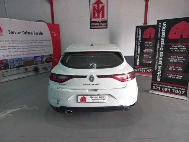 2018 Renault Megane IV 1.6 thumbnail 4