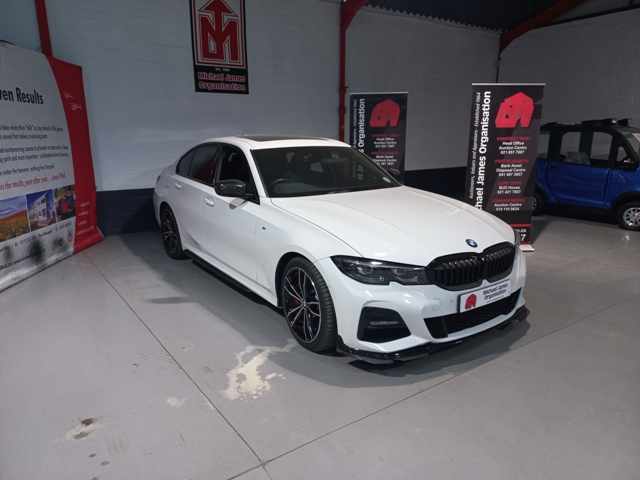 2021 BMW 320i M A/T thumbnail 3