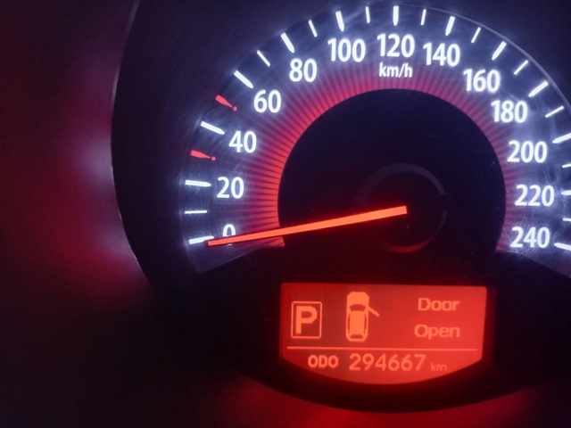 2010 Kia Sorento 2.2D A/T thumbnail 8