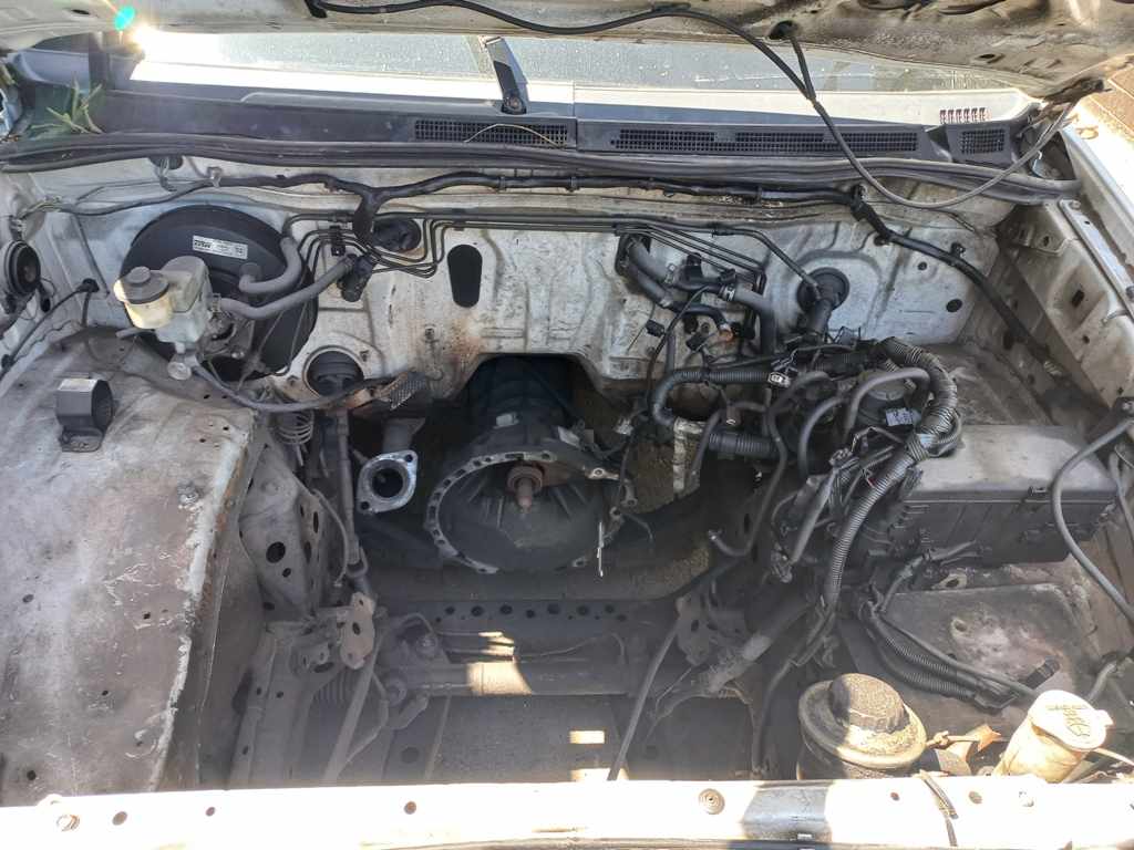 2005 Toyota Hilux 2.0 VVTi P/U S/C (NON RUNNER) thumbnail 6