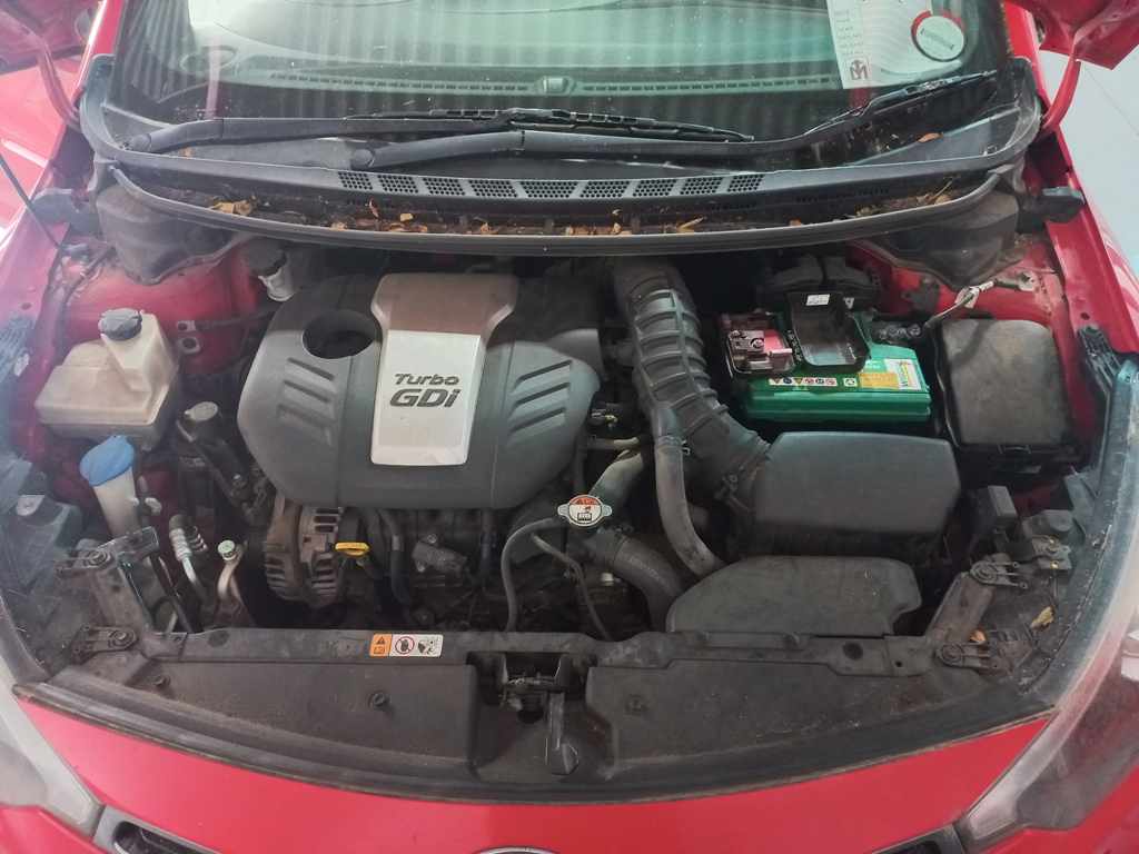 2014 Kia Cerato 1.6T A/T thumbnail 9