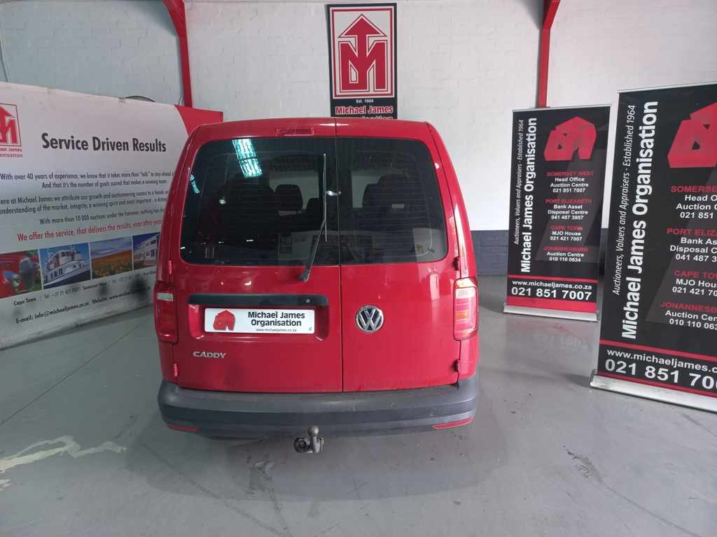 2017 VW Caddy Crewbus 1.6i thumbnail 4