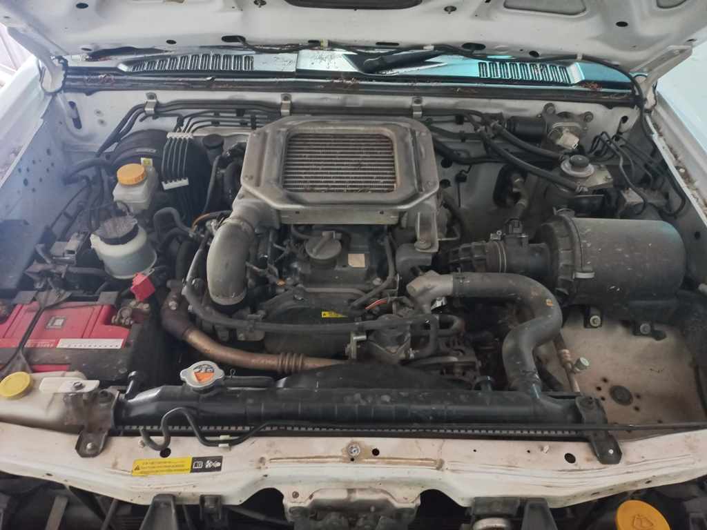 2015 Nissan NP300 2.5 TDi P/U S/C thumbnail 9