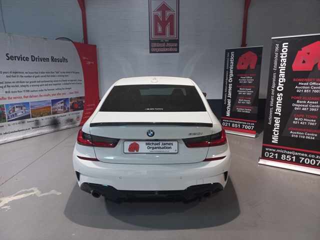 2021 BMW 320i M A/T thumbnail 4