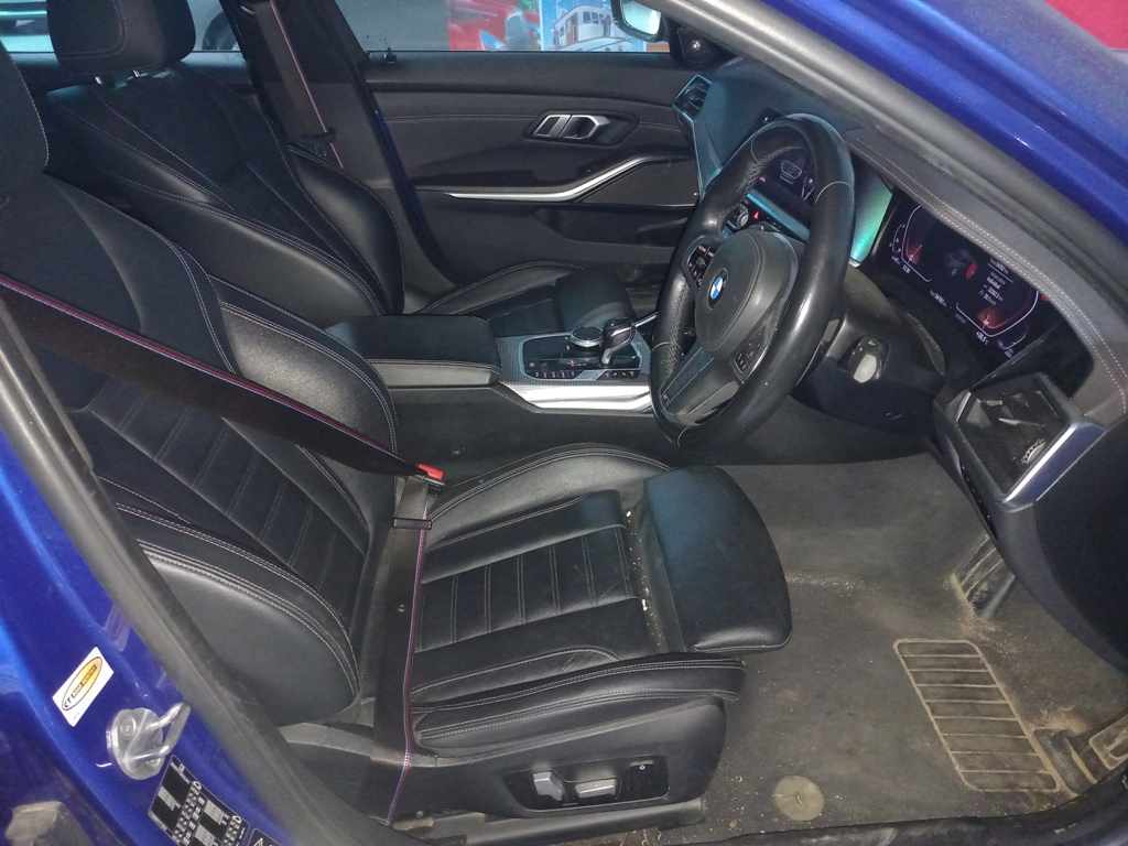 2021 BMW M340i XDrive A/T thumbnail 7