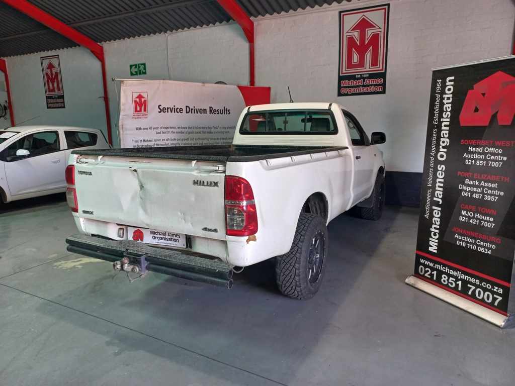 2015 Toyota Hilux 2.5 D-4D 4X4 P/U S/C thumbnail 5