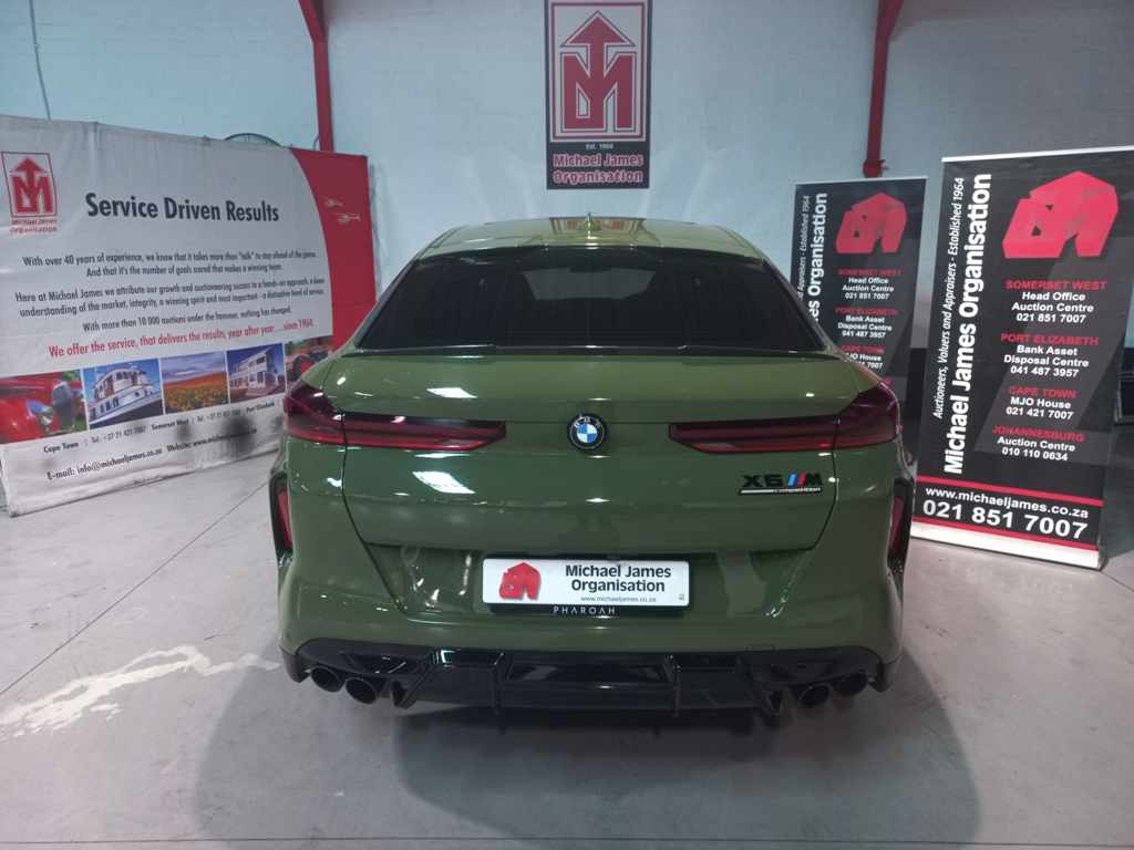 2021 BMW X6 M thumbnail 4