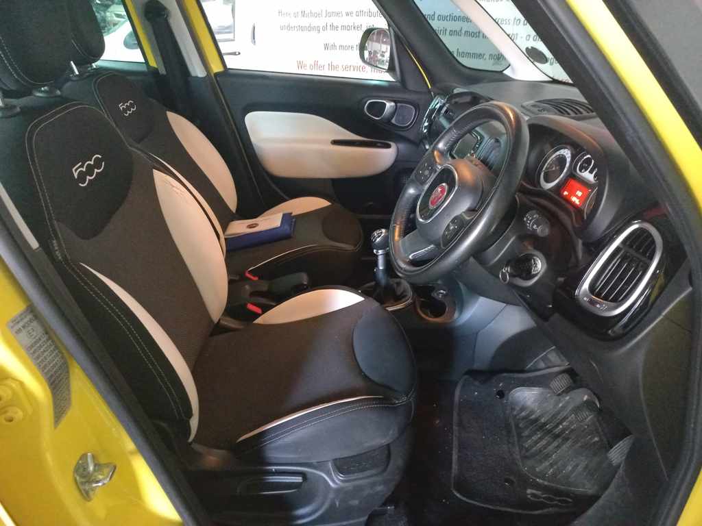 2016 Fiat 500 L 1.4 thumbnail 7