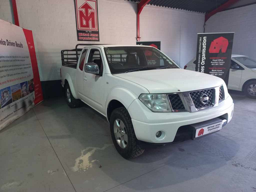 2013 Nissan Navara 2.5 dCi K/CAB P/U S/C thumbnail 3