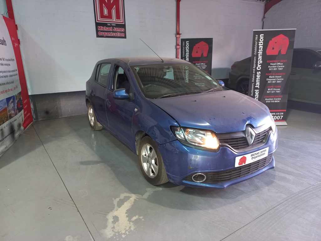 2015 Renault Sandero 900 T thumbnail 3