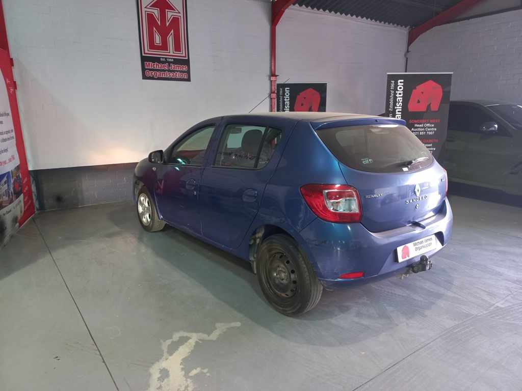 2015 Renault Sandero 900 T thumbnail 6
