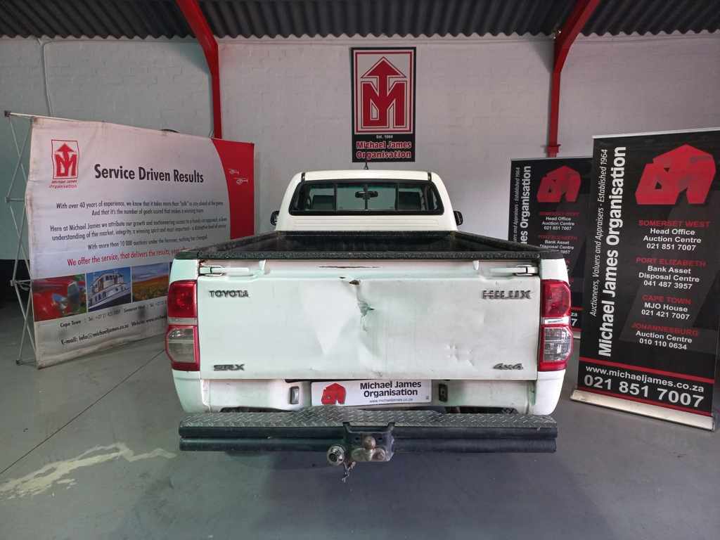 2015 Toyota Hilux 2.5 D-4D 4X4 P/U S/C thumbnail 4