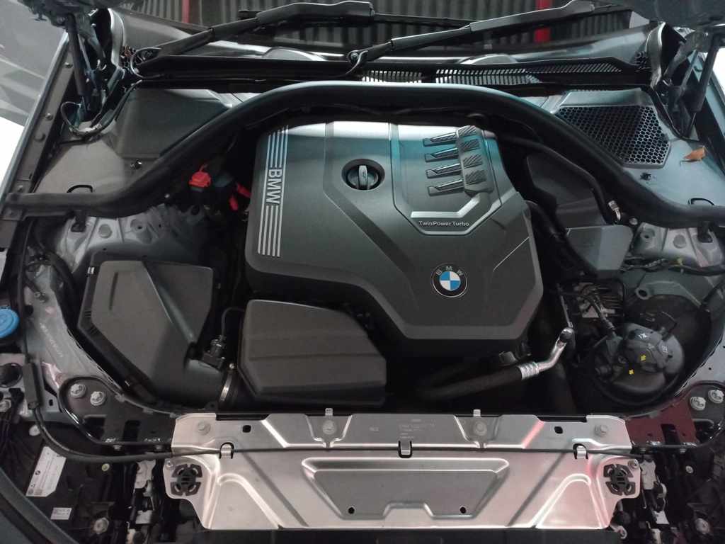 2022 BMW 320i M SPORT A/T thumbnail 9
