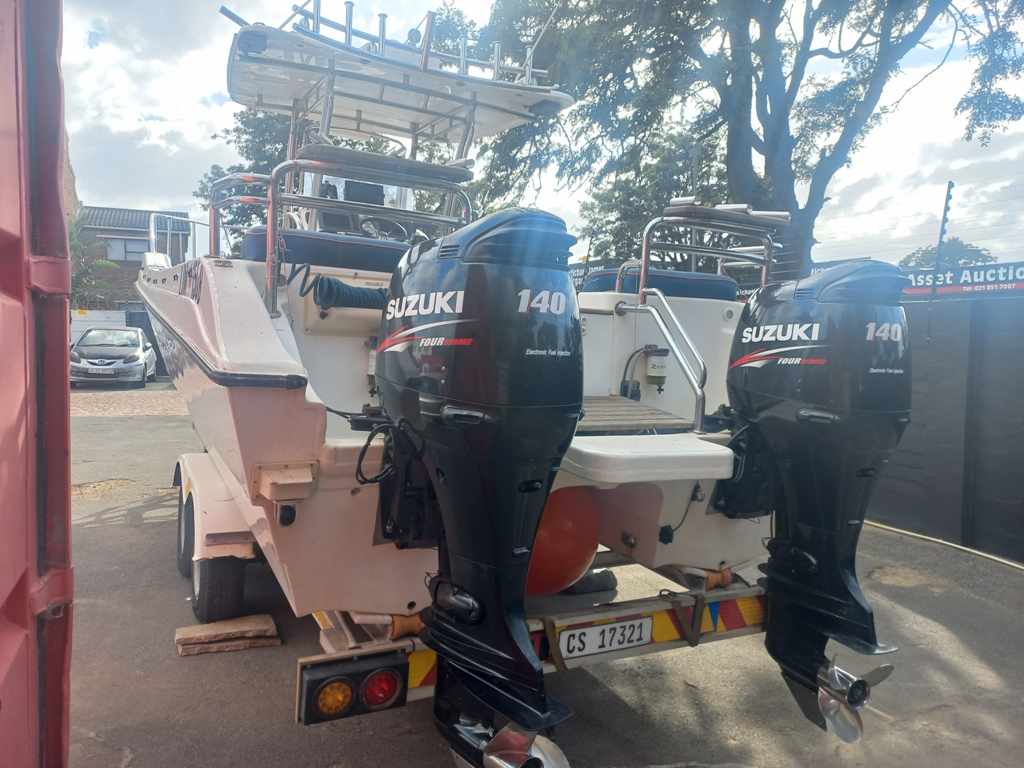 2010 8.3m Novacat Marine Sport Fishing Boat With 2 Suzuki 140HP Four Stroke Outboard Engines thumbnail 3