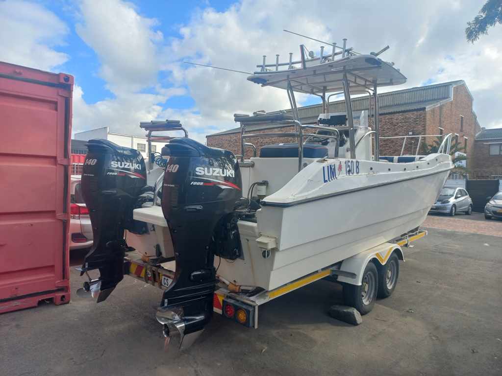 2010 8.3m Novacat Marine Sport Fishing Boat With 2 Suzuki 140HP Four Stroke Outboard Engines thumbnail 4