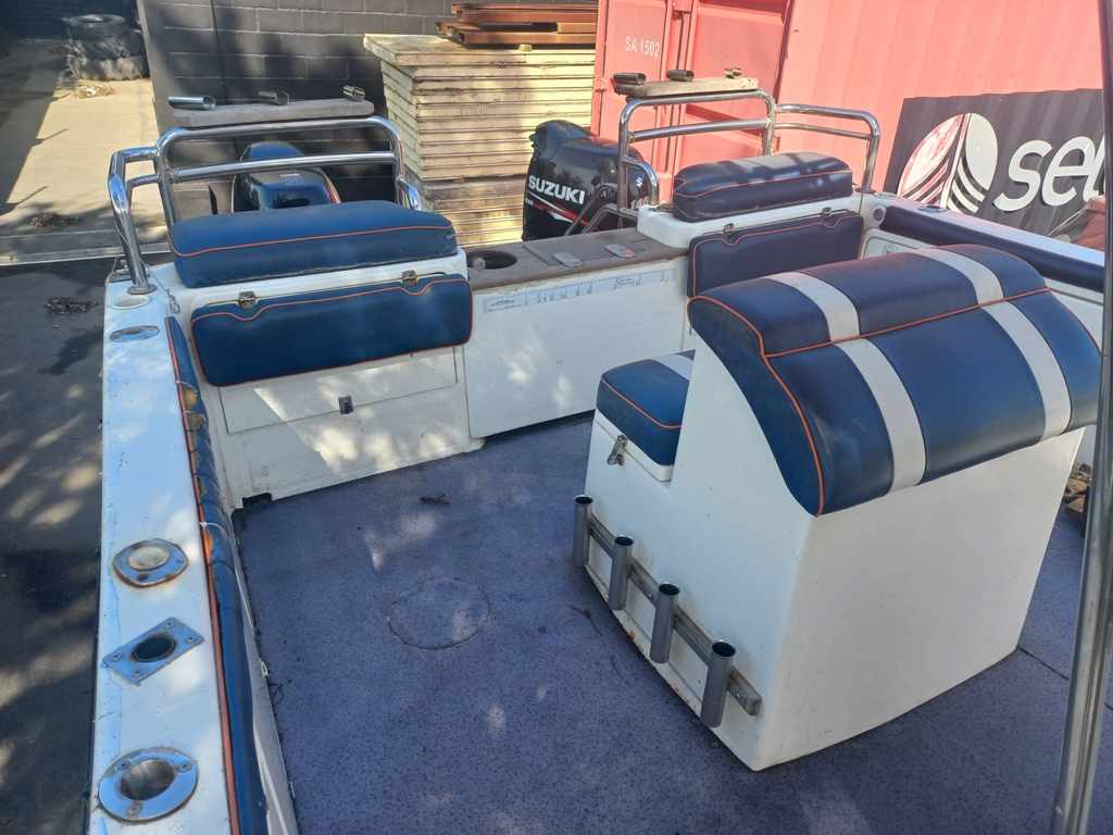 2010 8.3m Novacat Marine Sport Fishing Boat With 2 Suzuki 140HP Four Stroke Outboard Engines thumbnail 7