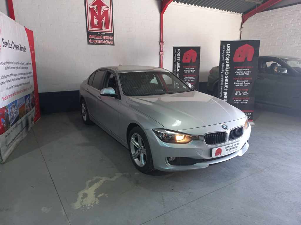 2015 BMW 316i A/T thumbnail 3