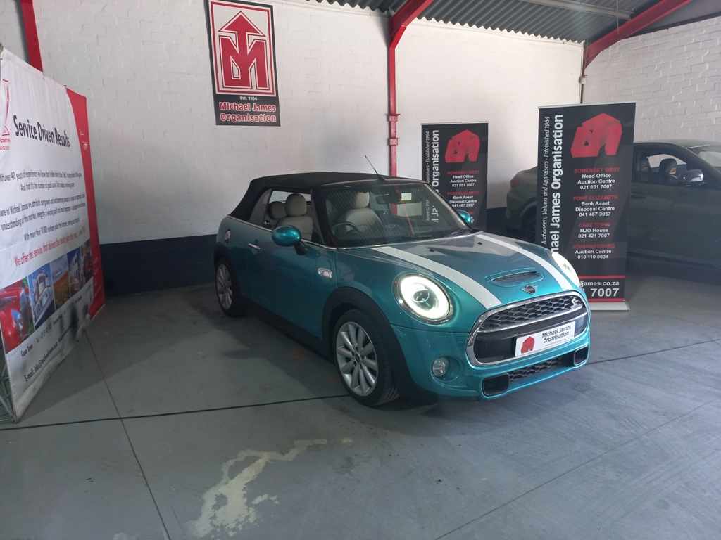 2018 Mini Cooper S Convertible A/T thumbnail 3