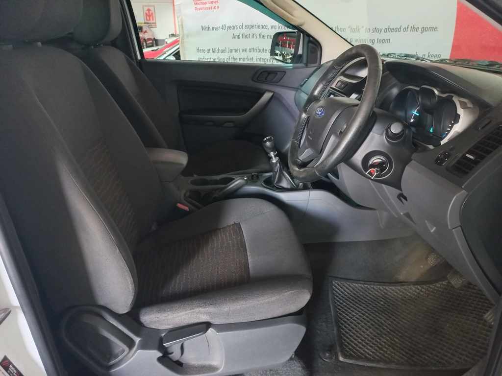 2013 Ford Ranger 3.2TDCi 4X4 P/U S/C thumbnail 7
