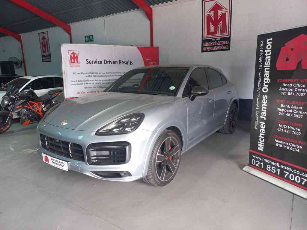 2023 Porsche Cayenne GTS Coupe