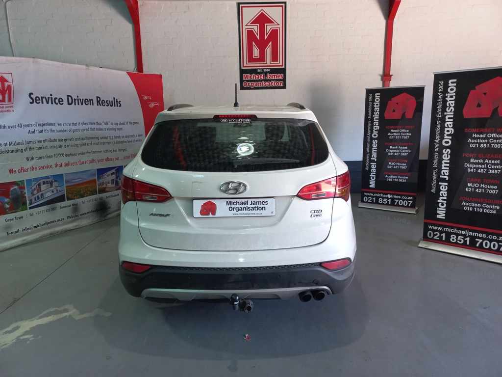 2014 Hyundai Santa FE R2.2 AWD 7S A/T thumbnail 4