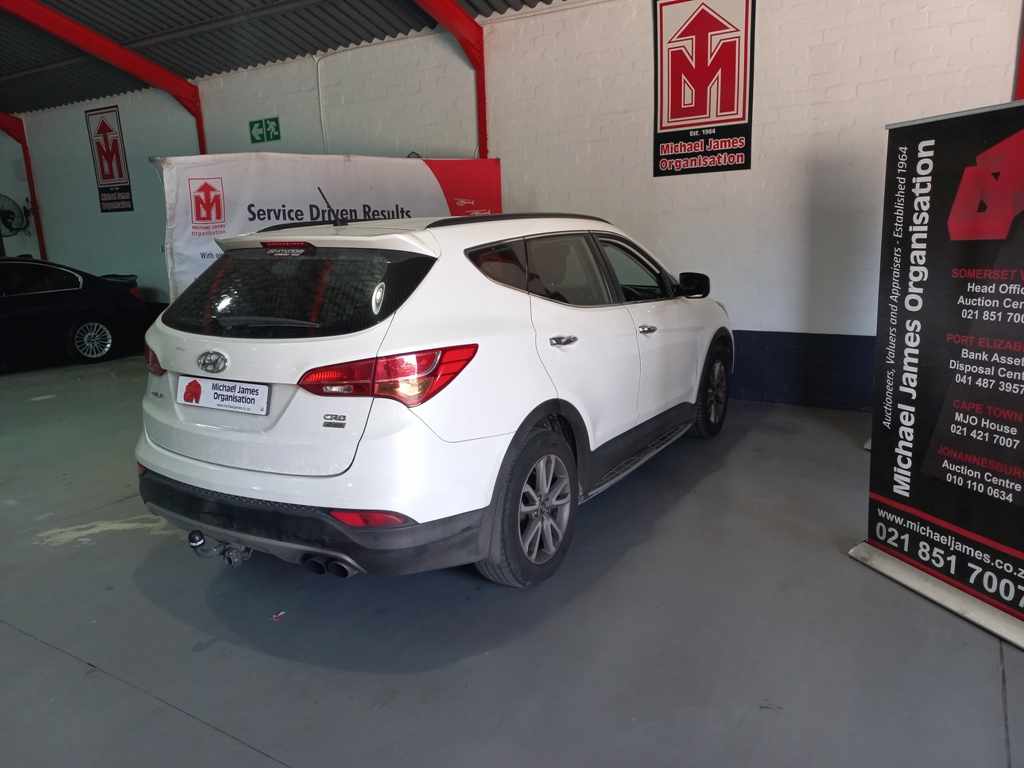 2014 Hyundai Santa FE R2.2 AWD 7S A/T thumbnail 5