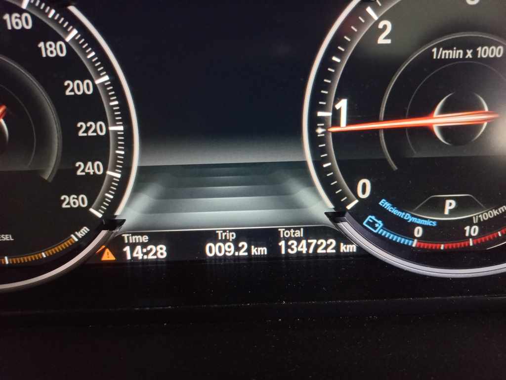 2016 BMW 520D A/T M Sport thumbnail 8