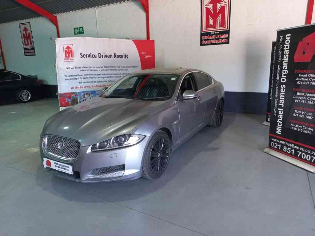 2014 Jaguar XF 2.0 i4