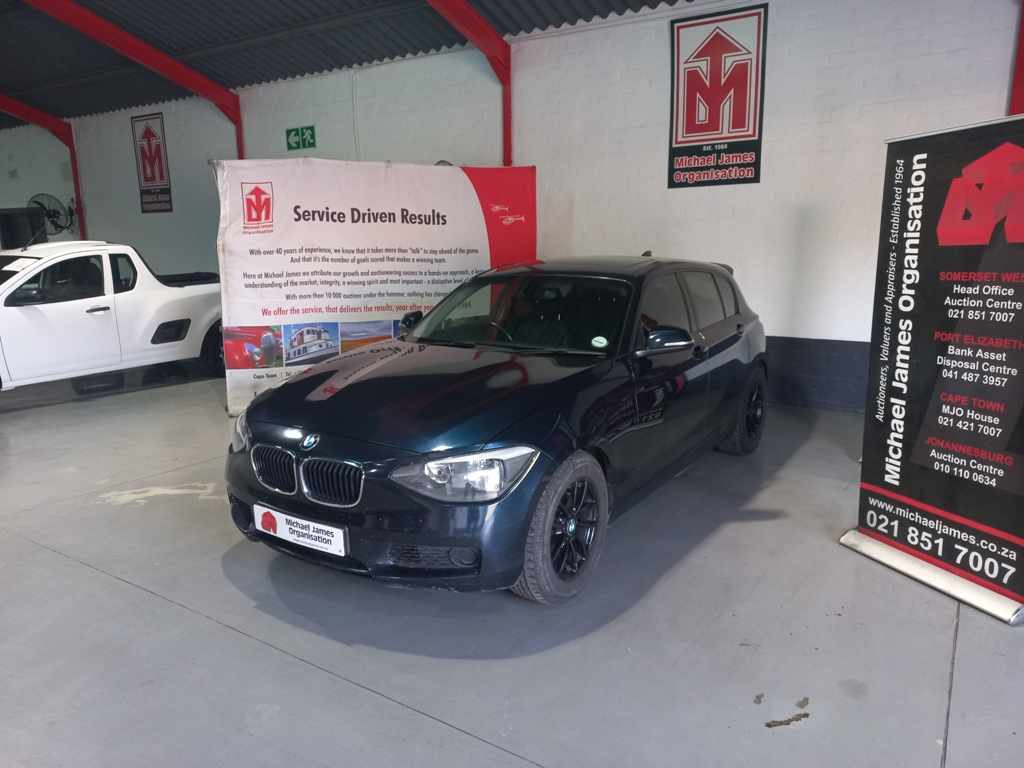 2011 BMW 118i thumbnail 2