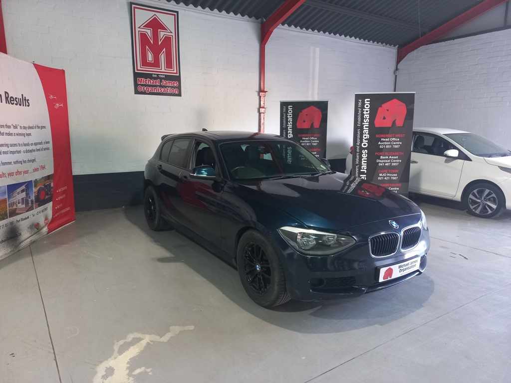 2011 BMW 118i thumbnail 3
