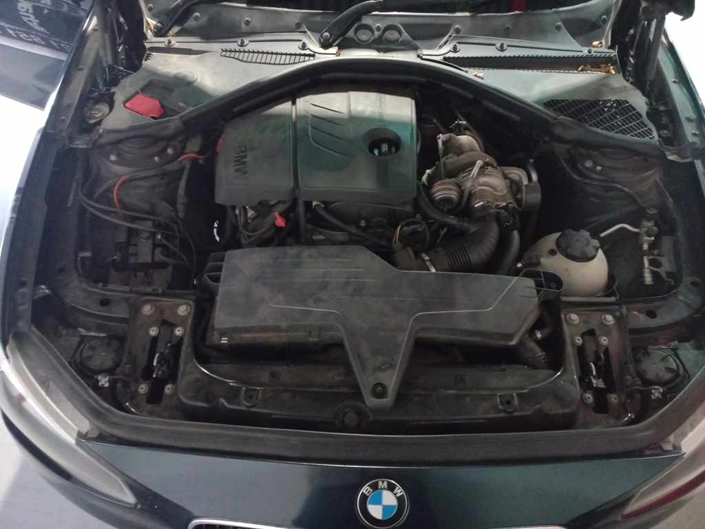 2011 BMW 118i thumbnail 9