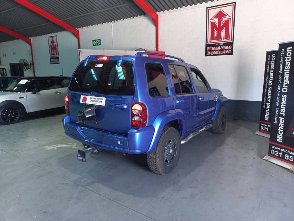 2003 Jeep Cherokee 3.7 A/T thumbnail 5
