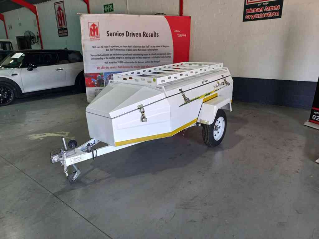 2016 Camp Master Roadster 500 Trailer