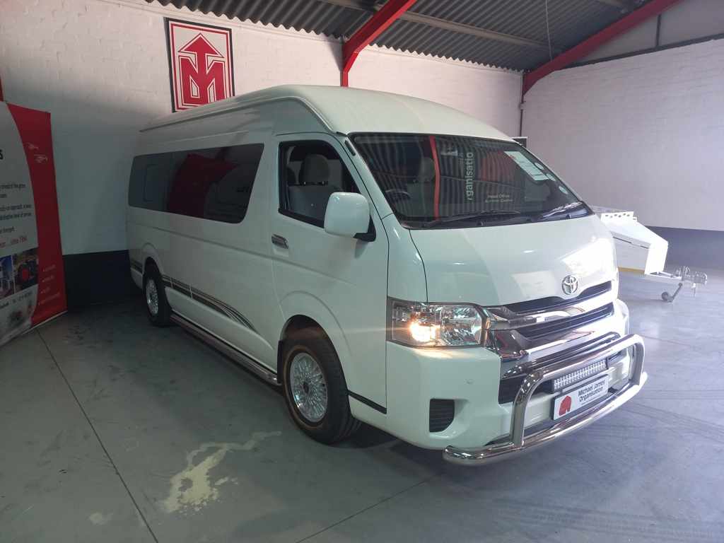 2015 Toyota Quantum Hiace 2.5 D-4D 14 Seat thumbnail 3