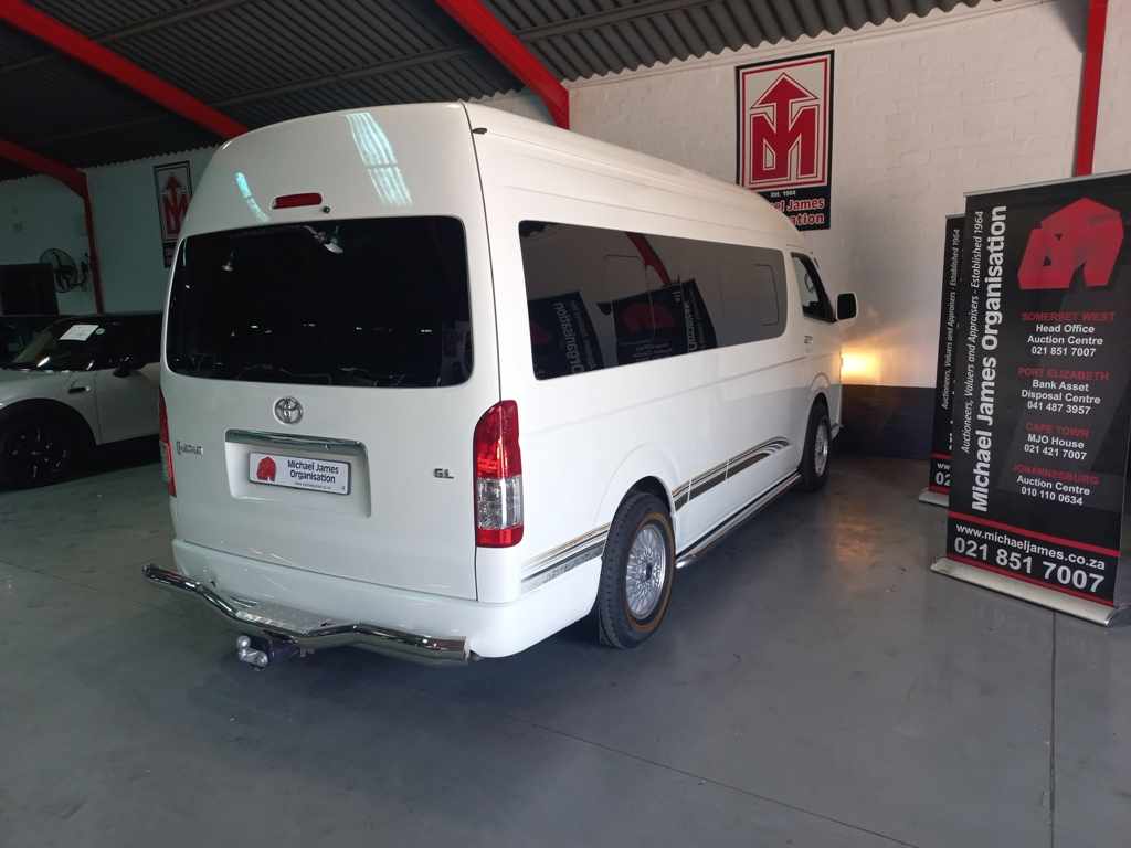2015 Toyota Quantum Hiace 2.5 D-4D 14 Seat thumbnail 5