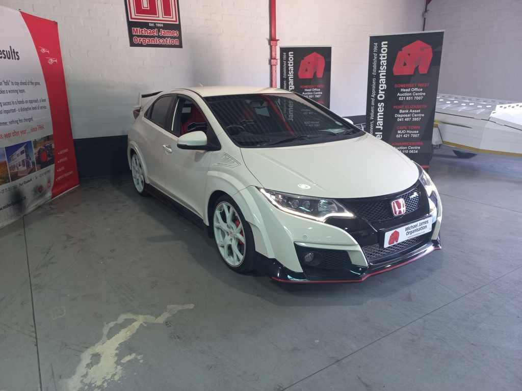 2016 Honda Civic 2.0 Type R thumbnail 3