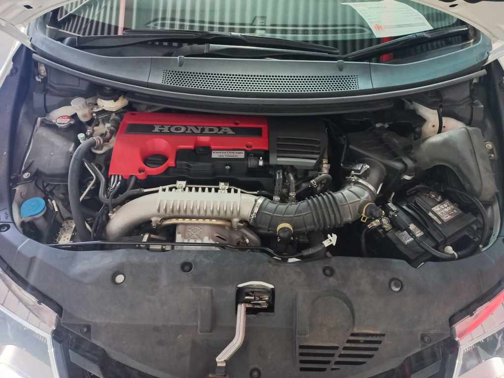 2016 Honda Civic 2.0 Type R thumbnail 9