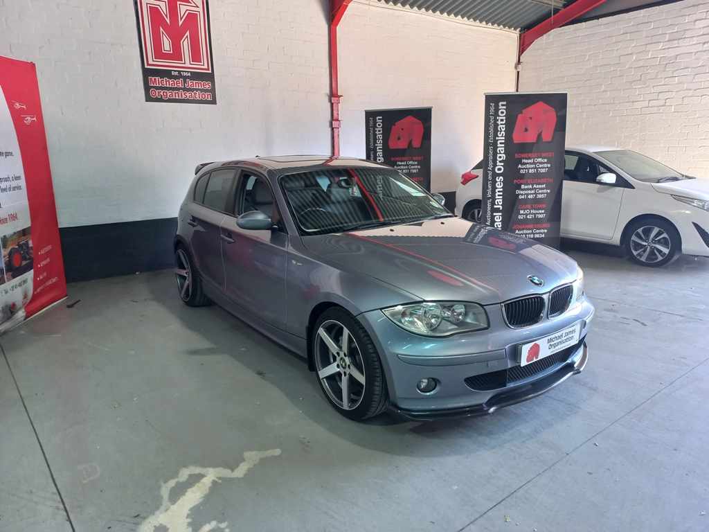 2005 BMW 120i thumbnail 3