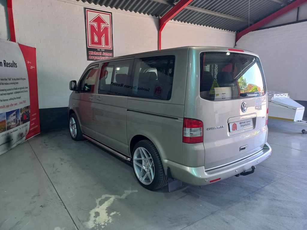2007 VW Caravelle 2.5 TDi thumbnail 6