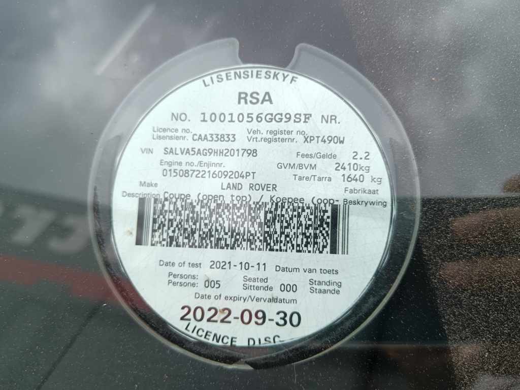 2017 Land Rover Evoque 2.0 Si4 Convertible thumbnail 10