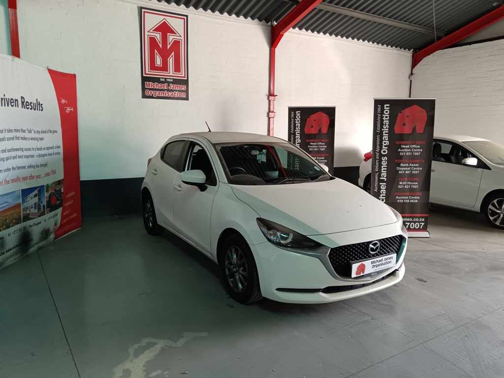 2022 Mazda 2 1.5 thumbnail 3