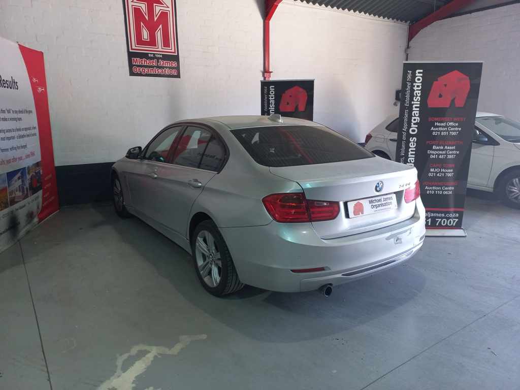 2015 BMW 320i SPORT LINE A/T thumbnail 6