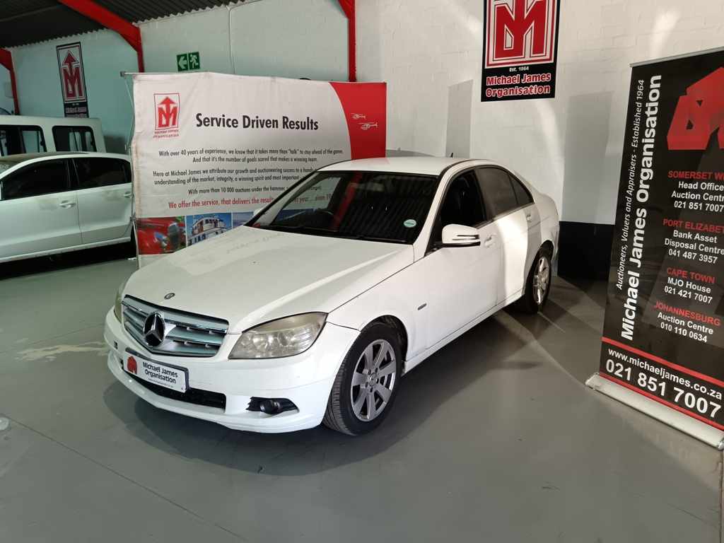2009 Mercedes-Benz C180 A/T thumbnail 2