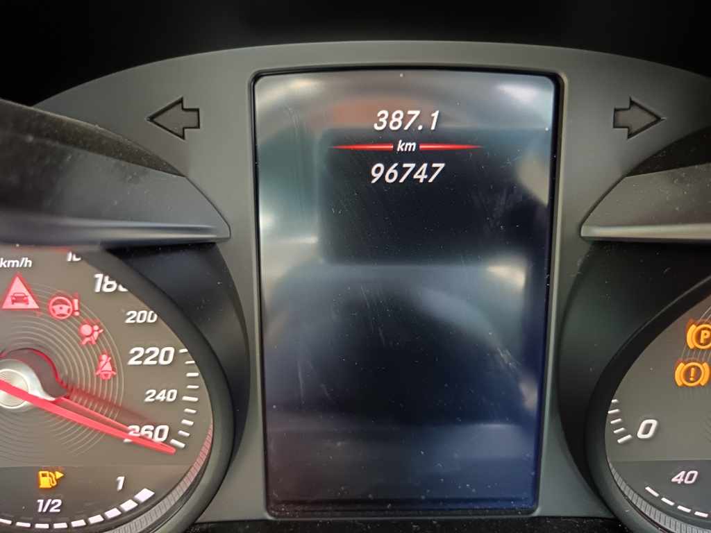 2018 Mercedes-Benz C220d A/T thumbnail 10