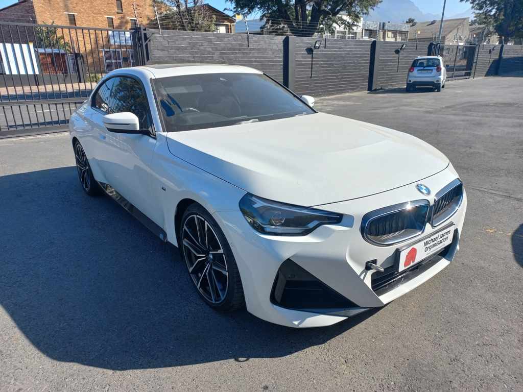 2022 BMW 220i M SPORT A/T (NON RUNNER) thumbnail 3