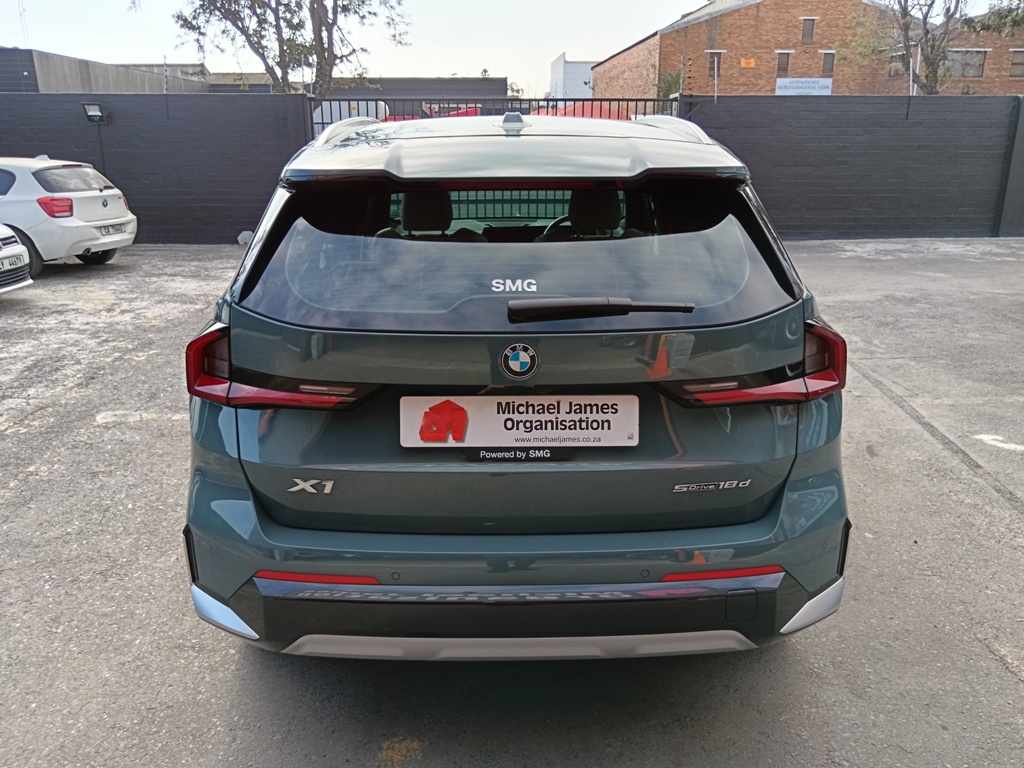 2023 BMW X1 sDRIVE 18d thumbnail 4